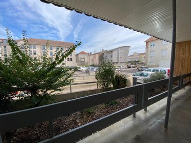 Fonds et murs commerciaux a vendre Vesoul 70000 Haute-Saône 61 m2  54800 euros