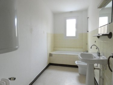 Maison a vendre Chabanais 16150 Charente 225 m2 15 pièces 306000 euros