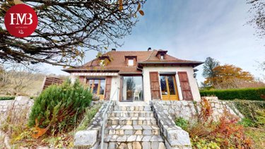 Maison a vendre Arpajon-sur-Cère 15130 Cantal 145 m2 7 pièces 253200 euros