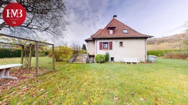 Maison a vendre Arpajon-sur-Cère 15130 Cantal 145 m2 7 pièces 253200 euros