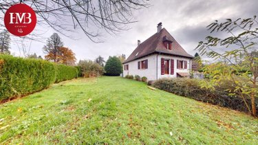 Maison a vendre Arpajon-sur-Cère 15130 Cantal 145 m2 7 pièces 253200 euros
