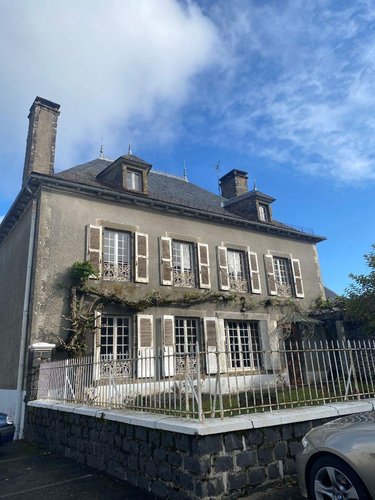 Maison a vendre Ally 15700 Cantal 150 m2  212000 euros
