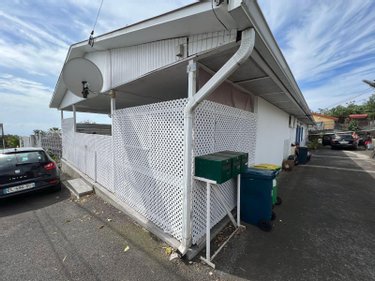 Immeuble a vendre Saint-Paul 97460 Réunion 371 m2  570500 euros