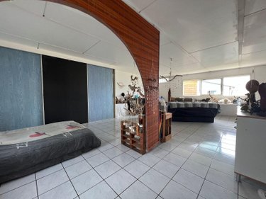 Immeuble a vendre Saint-Paul 97460 Réunion 371 m2  570500 euros