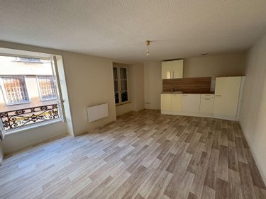 Immeuble a vendre Joinville 52300 Haute-Marne 200 m2  148100 euros