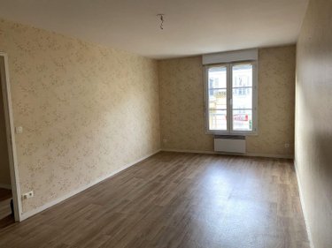 Location appartement Châteaudun 28200 Eure-et-Loir 64 m2 3 pièces 675 euros