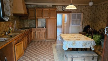 Maison a vendre Guécélard 72230 Sarthe 200 m2 6 pièces 194000 euros