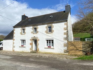 Maison a vendre Scaër 29390 Finistère 137 m2 5 pièces 179140 euros