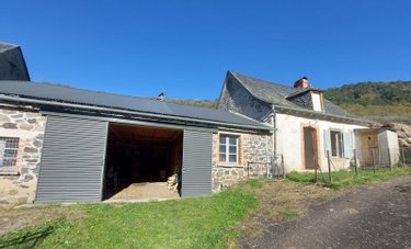 Maison a vendre Saint-Vincent-de-Salers 15380 Cantal  63600 euros