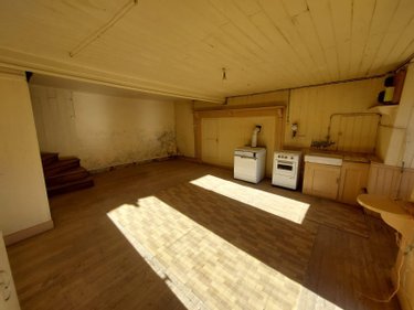 Maison a vendre Saint-Vincent-de-Salers 15380 Cantal  63600 euros