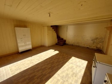 Maison a vendre Saint-Vincent-de-Salers 15380 Cantal  63600 euros