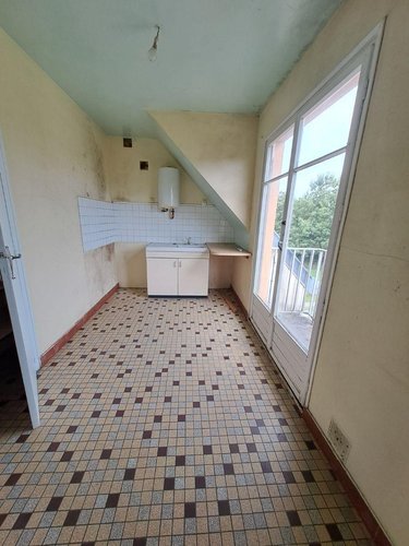 Immeuble a vendre Pleuven 29170 Finistère 220 m2  219700 euros