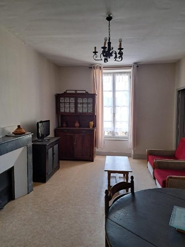 Immeuble a vendre Sauveterre-de-Rouergue 12800 Aveyron 233 m2  208950 euros