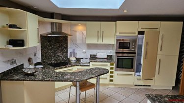Maison a vendre La Suze-sur-Sarthe 72210 Sarthe 220 m2 9 pièces 359900 euros
