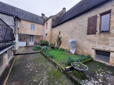 Maison a vendre Salignac-Eyvigues 24590 Dordogne 130 m2 7 pièces 160500 euros