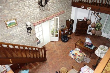 Maison a vendre La Roche-Vineuse 71960 Saône-et-Loire 200 m2 5 pièces 224000 euros