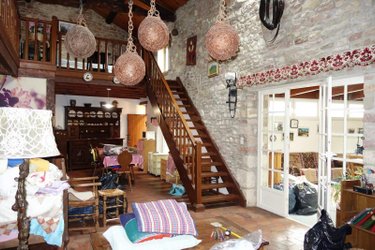 Maison a vendre La Roche-Vineuse 71960 Saône-et-Loire 200 m2 5 pièces 224000 euros