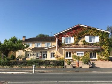 Fonds et murs commerciaux a vendre Mâcon 71000 Saône-et-Loire 838 m2  421500 euros