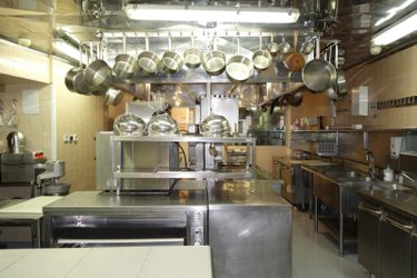 Fonds et murs commerciaux a vendre Mâcon 71000 Saône-et-Loire 838 m2  421500 euros