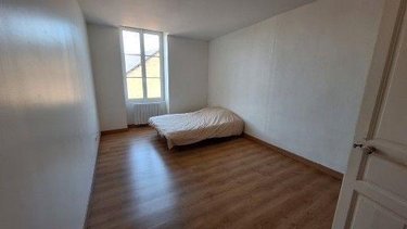 Location appartement Saint-Pierre-des-Nids 53370 Mayenne 67 m2 3 pièces 500 euros