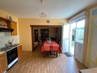 Maison a vendre Pommerit-le-Vicomte 22200 Côtes-d'Armor 87 m2 7 pièces 157600 euros