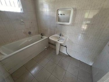 Maison a vendre Saint-Benoît 97470 Réunion 184 m2 7 pièces 254000 euros