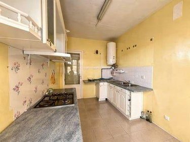 Maison a vendre Saint-Benoît 97470 Réunion 184 m2 7 pièces 254000 euros