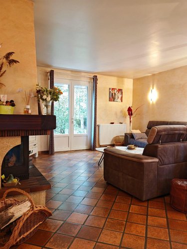 Maison a vendre Saint-Gengoux-de-Scissé 71260 Saône-et-Loire 138 m2 5 pièces 295000 euros
