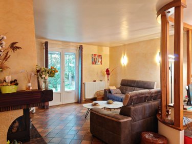 Maison a vendre Saint-Gengoux-de-Scissé 71260 Saône-et-Loire 138 m2 5 pièces 295000 euros