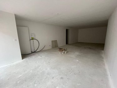 Fonds et murs commerciaux a vendre Chambéry 73000 Savoie 77 m2  100000 euros