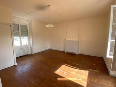 Location maison Louvigné-du-Désert 35420 Ille-et-Vilaine 94 m2 3 pièces 580 euros