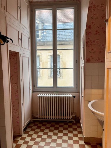 Immeuble a vendre Avallon 89200 Yonne 151 m2  159000 euros