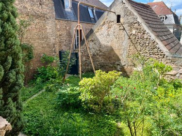 Immeuble a vendre Avallon 89200 Yonne 151 m2  159000 euros