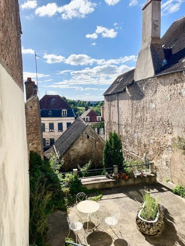 Immeuble a vendre Avallon 89200 Yonne 151 m2  159000 euros