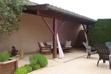 Location maison Crêches-sur-Saône 71680 Saône-et-Loire 141 m2 5 pièces 1500 euros