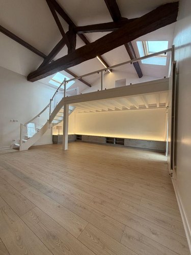 Location maison Crêches-sur-Saône 71680 Saône-et-Loire 141 m2 5 pièces 1500 euros