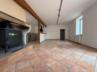 Location maison Crêches-sur-Saône 71680 Saône-et-Loire 141 m2 5 pièces 1500 euros