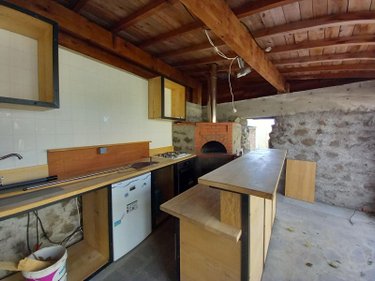 Maison a vendre Chalinargues 15170 Cantal 104 m2  212000 euros