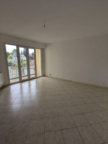 Location appartement Nogent-le-Rotrou 28400 Eure-et-Loir 62 m2 3 pièces 520 euros