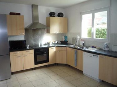 Location maison Wormhout 59470 Nord 104 m2 3 pièces 900 euros