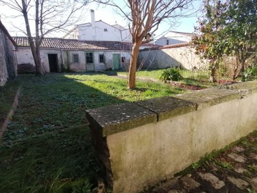 Maison a vendre Marans 17230 Charente-Maritime 150 m2 8 pièces 270400 euros