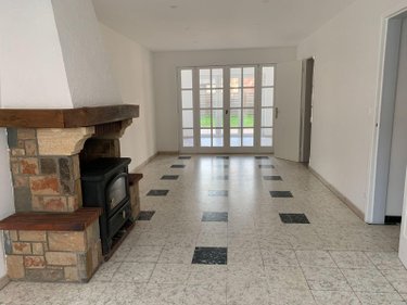 Location maison Saint-Jans-Cappel 59270 Nord 109 m2 4 pièces 900 euros