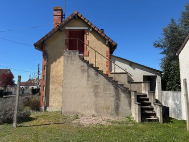 Maison a vendre Saint-Amand-Montrond 18200 Cher 55 m2 3 pièces 53000 euros