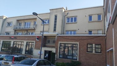 Fonds et murs commerciaux a vendre Maubeuge 59600 Nord  168000 euros