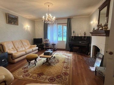 Maison a vendre Baugé-en-Anjou 49150 Maine-et-Loire 204 m2 8 pièces 297825 euros