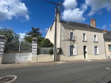 Maison a vendre Baugé-en-Anjou 49150 Maine-et-Loire 204 m2 8 pièces 297825 euros