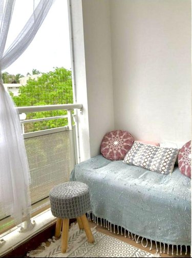 Appartement a vendre Saint-Gilles-les-Bains 97434 Réunion 31 m2 1 pièce 189000 euros
