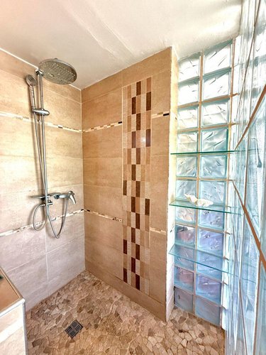 Appartement a vendre Saint-Gilles-les-Bains 97434 Réunion 31 m2 1 pièce 189000 euros