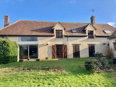 Maison a vendre La Guierche 72380 Sarthe 144 m2 7 pièces 245000 euros