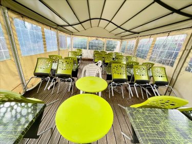 Fonds et murs commerciaux a vendre Lanmeur 29620 Finistère 300 m2  364500 euros